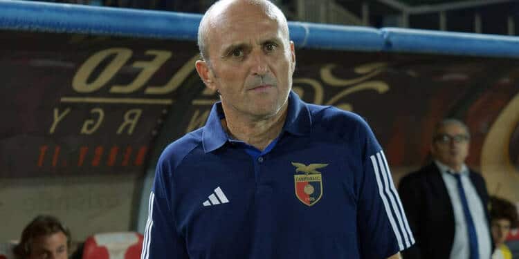 Casertana, Cangelosi: “Concentrati e attenti per non subire le iniziative del Taranto”