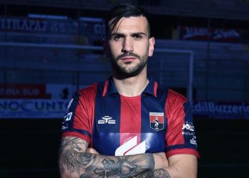 Taranto, ufficiale: firma Antonio Matera
