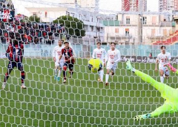 Taranto-Benevento 2-2, le pagelle: Kanoute rigore e prestazione eccellente. Bene Simeri all’esordio