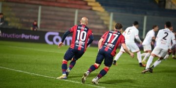 Taranto-Sorrento 0-0, la moviola: giusta la non convalida della rete di Simeri