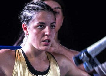 Donne sul ring a Francavilla Fontana: la “pro” Garganese contro la francese Chibani