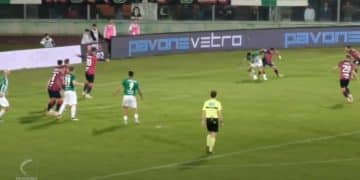 Monopoli-Taranto 1-2, la moviola: c’è il calcio di rigore di Mastromonaco