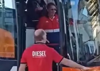 Taranto, offeso pesantemente Ezio Capuano al suo arrivo al Menti