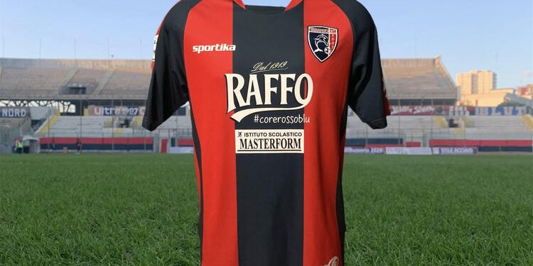 Taranto, la maglia storica: la maglia di Giampaolo Ciarcià per la stagione 2013/14