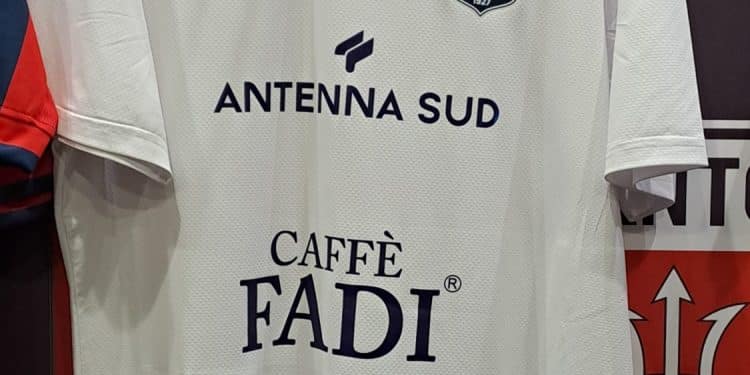 Taranto, presentate le maglie per la stagione 2024/25