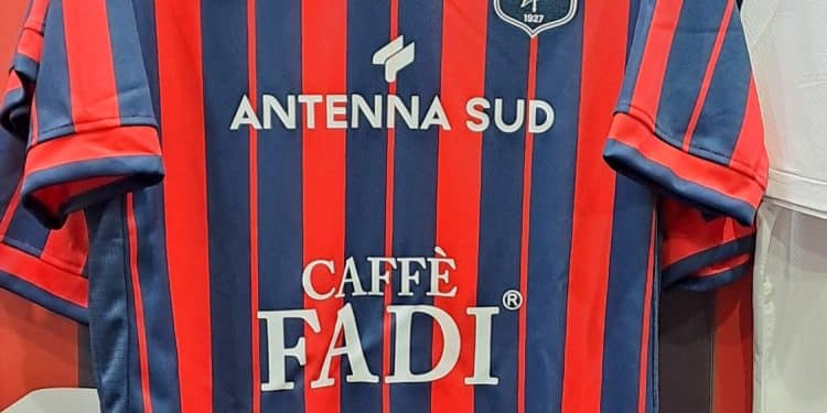 Taranto, presentate le maglie per la stagione 2024/25