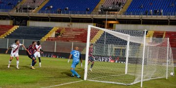 Taranto-Team Altamura 1-2, la cronaca: Shiba illude, poi la notte diventa fonda in casa ionica