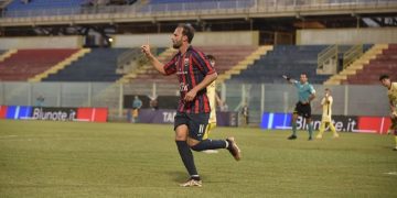 Taranto-Sorrento 2-2, Zigoni: “La seconda ammonizione non sta né in cielo né in terra”