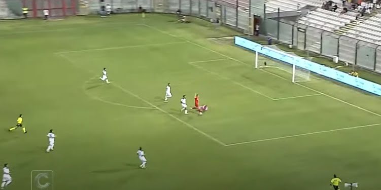 Messina-Taranto 4-1, la moviola: rigore inesistente per la squadra di Modica