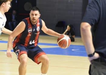 CJ Basket-Dinamo Brindisi: falsa partenza, reazione e black out, Taranto ko con la capolista