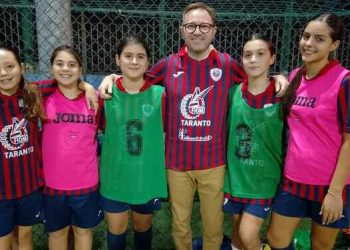Atletico Paolo Sesto, Don Salvatore Magazzino in visita al Gruppo Pink