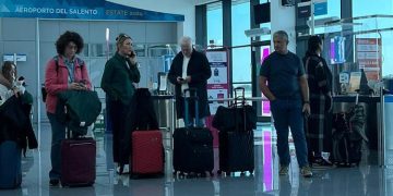 Taranto, società: bonifico non ancora arrivato, stipendi non pagati