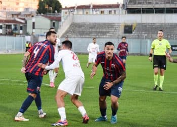 Taranto-Benevento 0-2, la moviola: mani di Viviani sul vantaggio di Starita