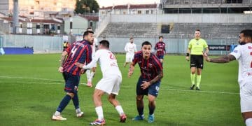 Taranto-Benevento 0-2, la moviola: mani di Viviani sul vantaggio di Starita