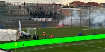 Latina-Taranto 3-1, la squadra ionica contestata a fine partita