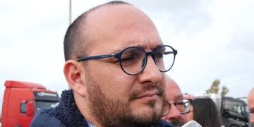 Castronuovo sullo scioglimento anticipato: «La politica scelga responsabilmente per il futuro di Taranto»