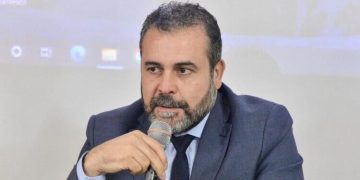 Lecce, scontri tra tifosi e polizia. Maiorano (FdI): “Violenza inaccettabile”