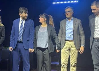 Debutta con successo in teatro “L’Offesa”