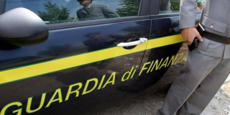Estorsione, in cella «l’advisor» tarantino Adamo Gentile