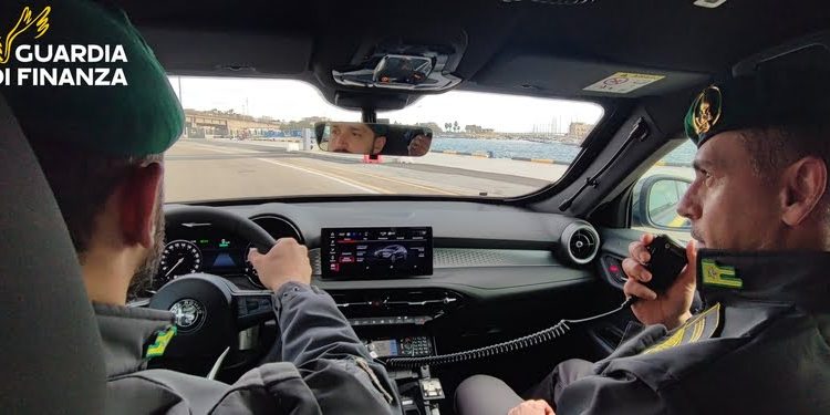 Controlli antidroga a tappeto nel Tarantino: 16 segnalazioni e sequestri di stupefacenti