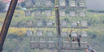 Nuovo Stadio Erasmo Iacovone di Taranto: Si Lavora alla Rimozione delle Torri Faro