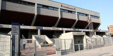 New Taranto Calcio a 5 costretta all’esilio: il PalaMazzola chiude per lavori, squadra cerca casa fuori città