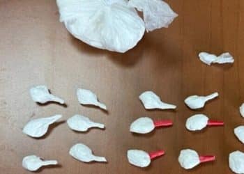 Taranto, 22enne arrestato per spaccio: cocaina nascosta nel giubbotto e nel frigorifero