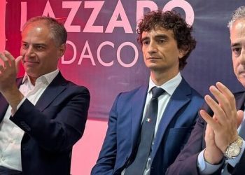 Bignami in visita a Taranto a sostegno di Lazzàro: “Serve un legame stabile con il Governo”