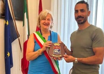 Da Taranto a Sparta in bicicletta: il Comune sostiene l’impresa simbolica di Adriano Tegas