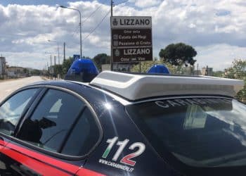 Lizzano, scippano un’anziana e fuggono: arrestati due cittadini stranieri