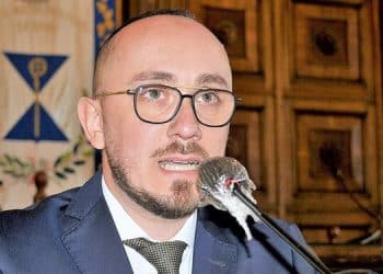 Unarma contro il vicesindaco di Mottola: “Accuse gravi e fuori luogo ai Carabinieri”