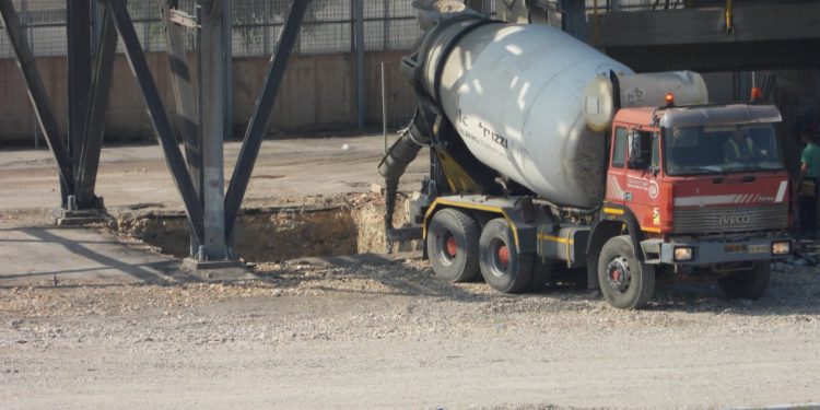 Stadio Iacovone, si scava per il futuro: le fondamenta del nuovo corso