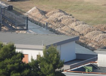 Stadio Iacovone, avanti con le fondazioni della nuova copertura: scavi in gradinata e curva nord