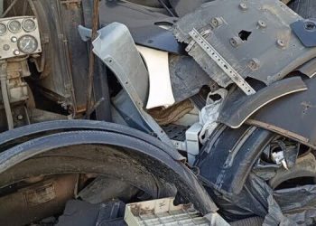 Officina abusiva scoperta a Statte: sequestri e denuncia per reati ambientali