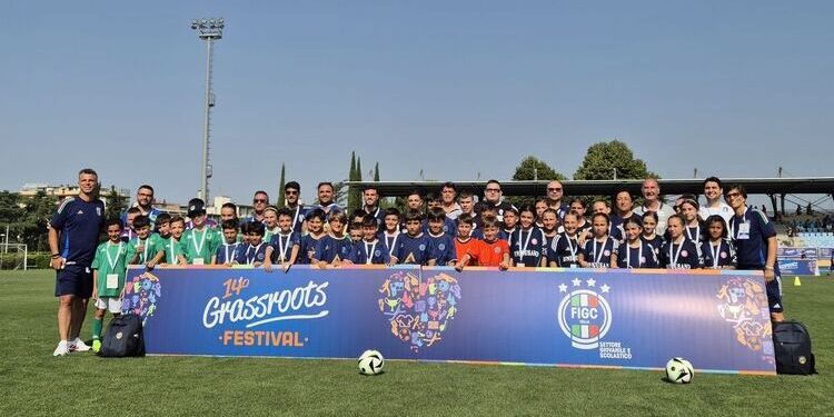 Un Sogno Che Diventa Storia: Il Super Team Vince il Premio Grassroots
