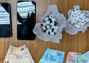 Sorpreso mentre consegna cocaina: arrestato 25enne tarantino dalla Polizia di Stato