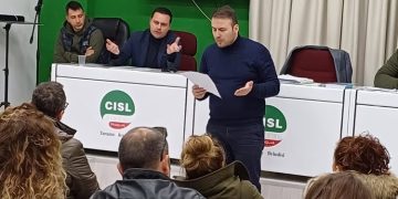 Taranto: cento lavoratori Fistel Cisl diffidano Network Contacts