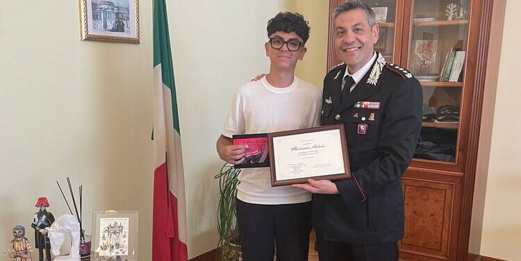Un sogno in divisa: a 13 anni dedica la tesina ai Carabinieri