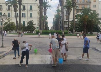 Taranto merita pulizia e rispetto: cittadini attivi, Comune assente