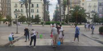 Taranto merita pulizia e rispetto: cittadini attivi, Comune assente