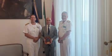 Arsenale e città, sinergia per il futuro: incontro tra il sindaco Bitetti e i vertici militari