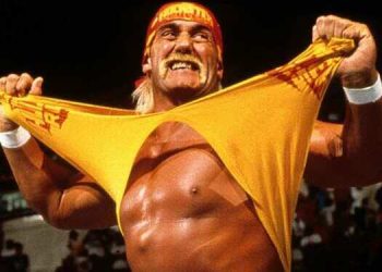 È morto Hulk Hogan: il leggendario wrestler si è spento a 71 anni per un infarto