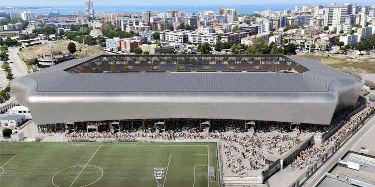 Lo stadio che racconta il futuro di Taranto: un abbraccio di luce tra sport, città e comunità
