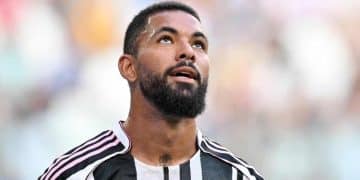 Juve, Douglas Luiz a un passo dal Nottingham: l’addio può sbloccare tre colpi in entrata
