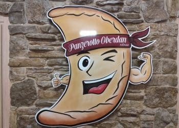 Riapre il Panificio Oberdan: tra panzerotti, sorrisi e il ritorno di Oberdino