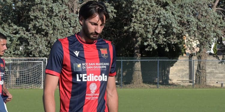 Delvino trascina i rossoblù: «Non siamo ancora al top, ma con spirito di sacrificio cresceremo»