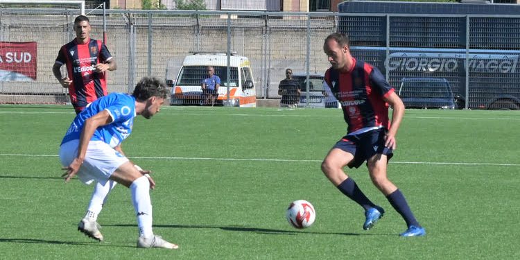 Taranto Calcio: Partenza Perfetta in Eccellenza Pugliese!