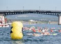 Ziyang Zhang mattatore al Mediterraneo Open Water 2025: oro, spettacolo e pubblico record a Taranto