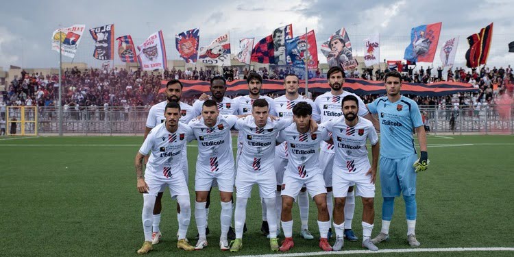 Eccellenza in Fiamme: il Taranto spinge sull’acceleratore, gol e spettacolo in Puglia