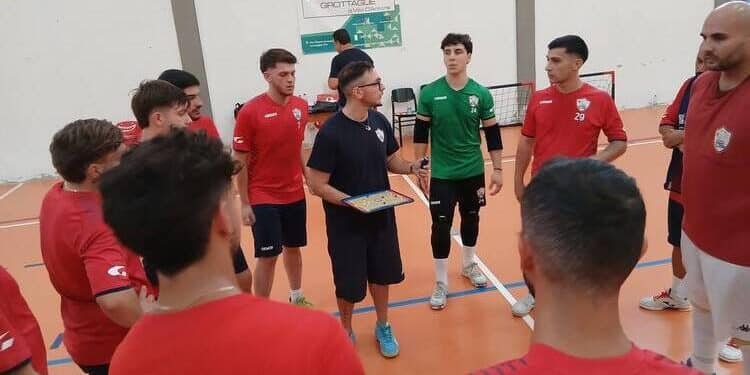 Atletico Città di Taranto C5 mas., seconda sconfitta stagionale: Futsal Lecce vince 5-4 tra polemiche arbitrarie
